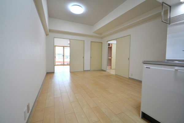 メインイメージ03